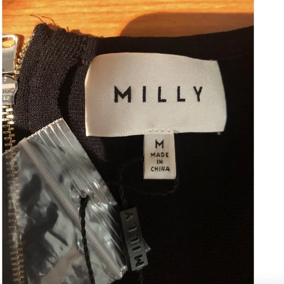 Milly Scoop-Neck Elbow-Sleeve Fit-and-Flare Metallic Pleated Dress - Picture 11 of 12